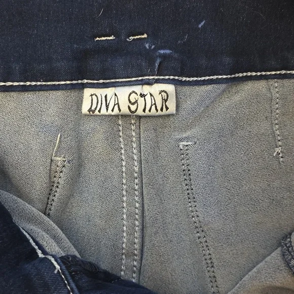 Classic Blue Women's Jeans - Picture 2 of 4